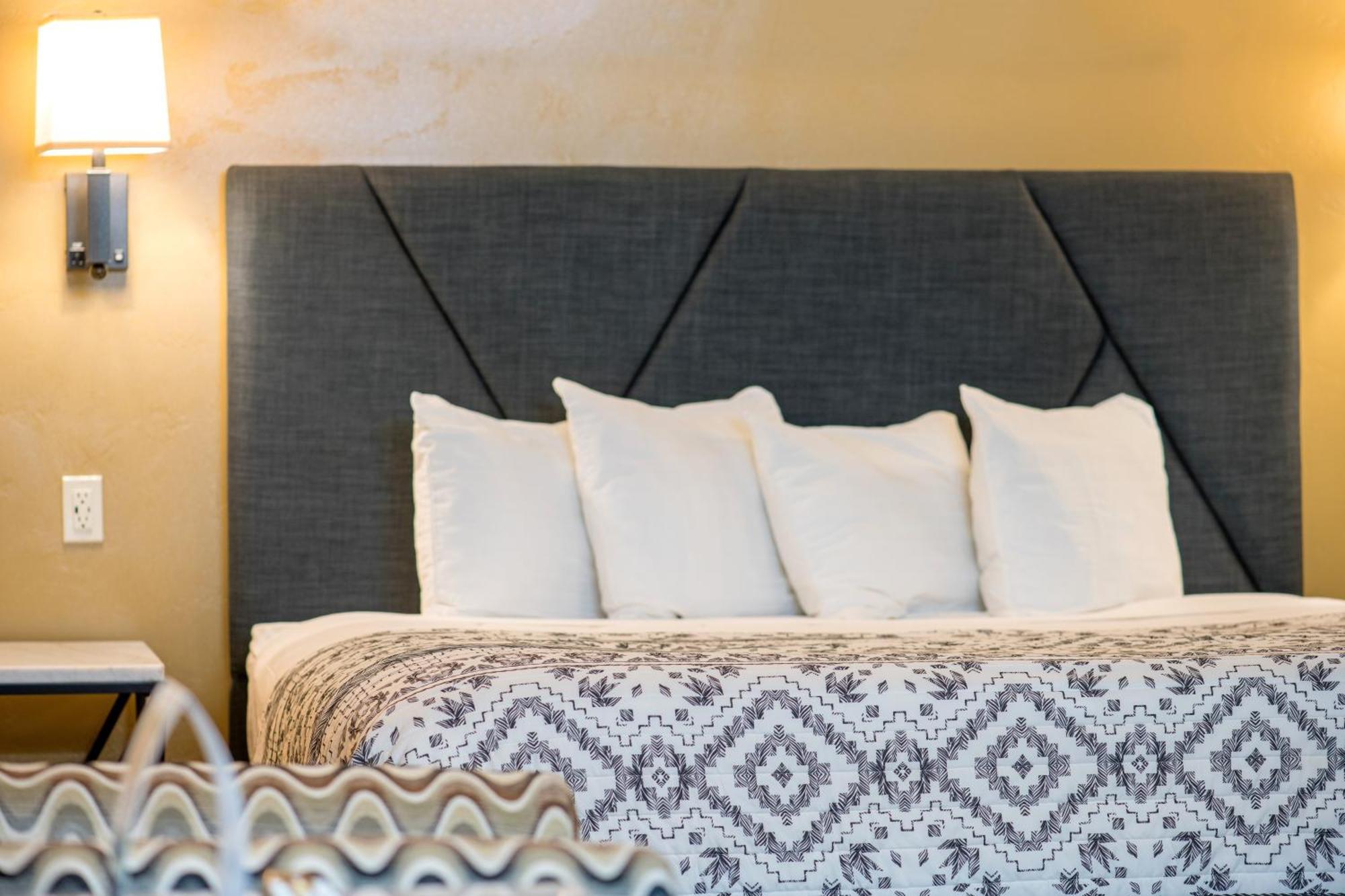 Glenwood Springs Cedar Lodge Εξωτερικό φωτογραφία