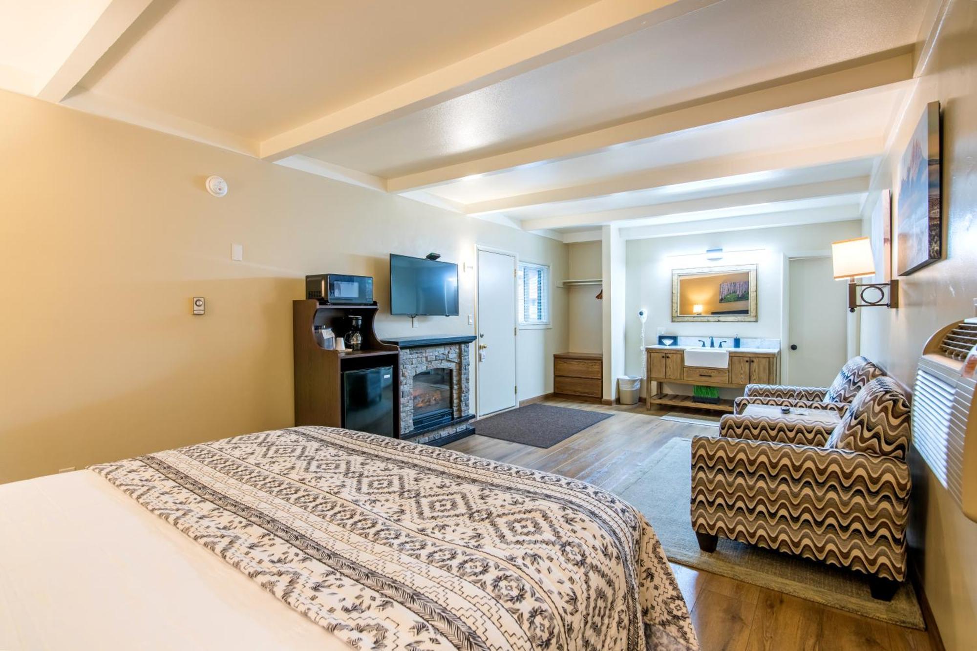 Glenwood Springs Cedar Lodge Εξωτερικό φωτογραφία