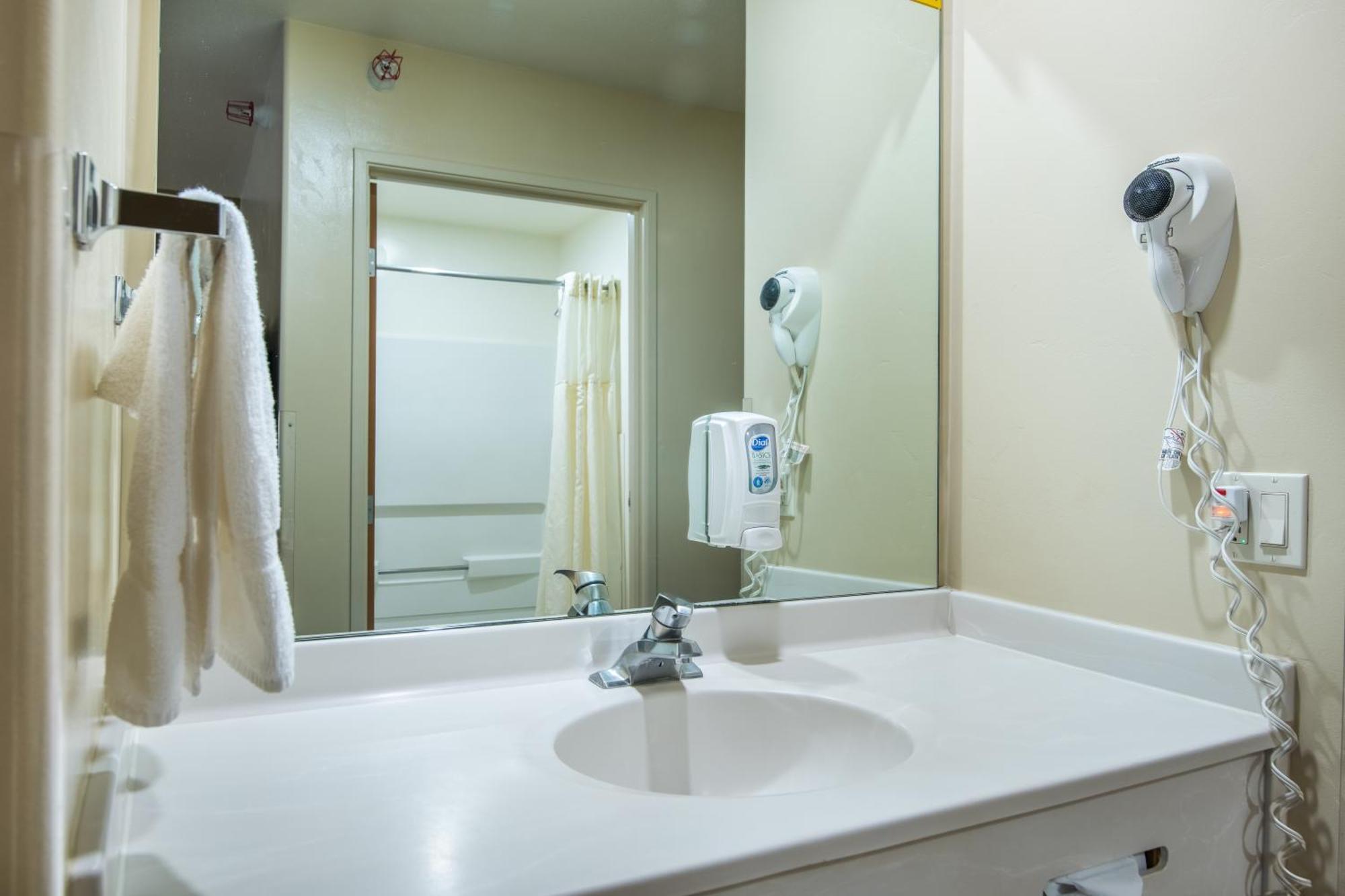Glenwood Springs Cedar Lodge Εξωτερικό φωτογραφία